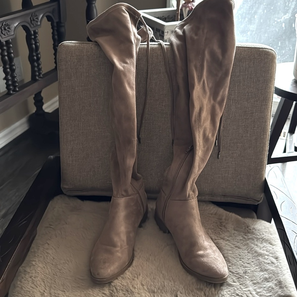 Lexi & Abbie over knees boot for sale